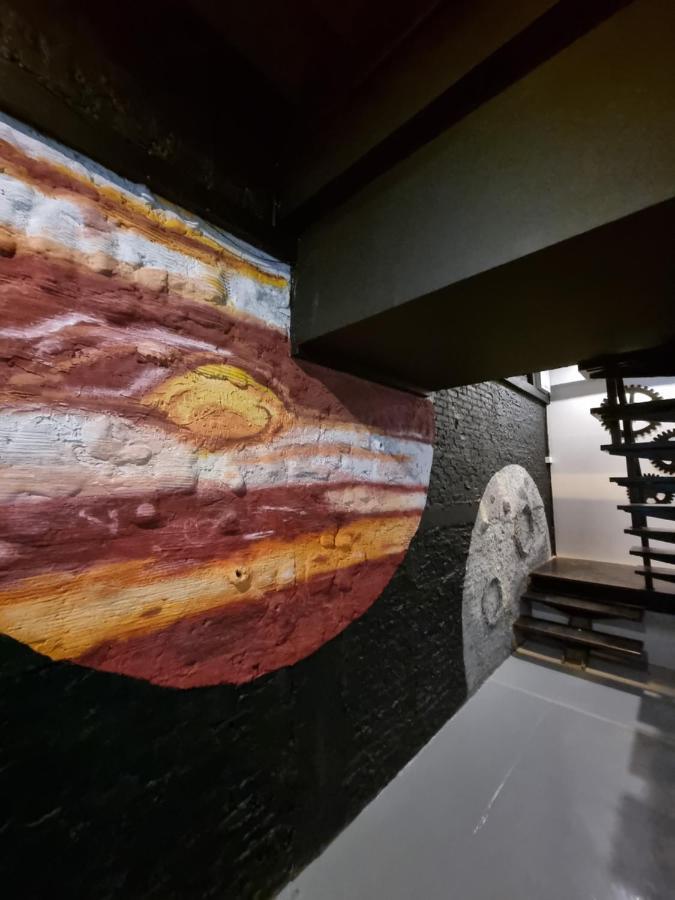 Met A Space Pod @Phrom Phong กรุงเทพมหานคร ภายนอก รูปภาพ